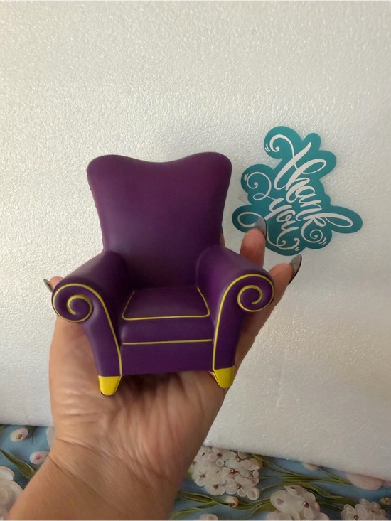 Vintage Yahoo! Promo Promotional 4" Big Idea Chair Insta-Yodel Button Google